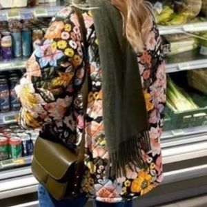 SALE❤️🎄NEW Boho quilted floral jacket !